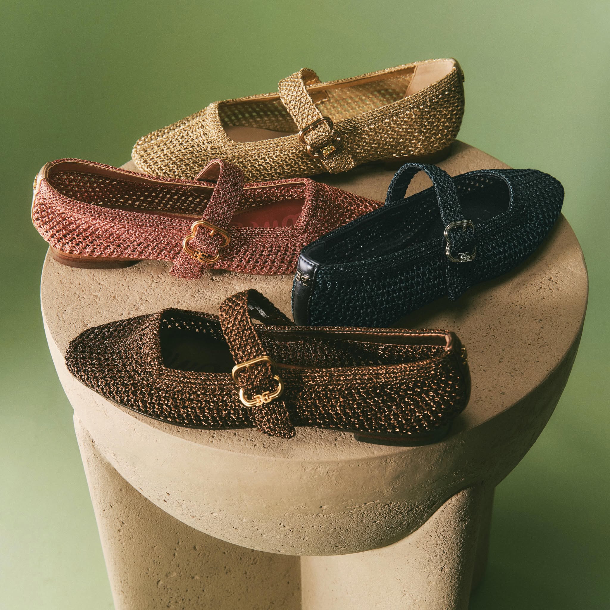 Sam Edelman Au Soleil full outfit look at Raffles City 02-27