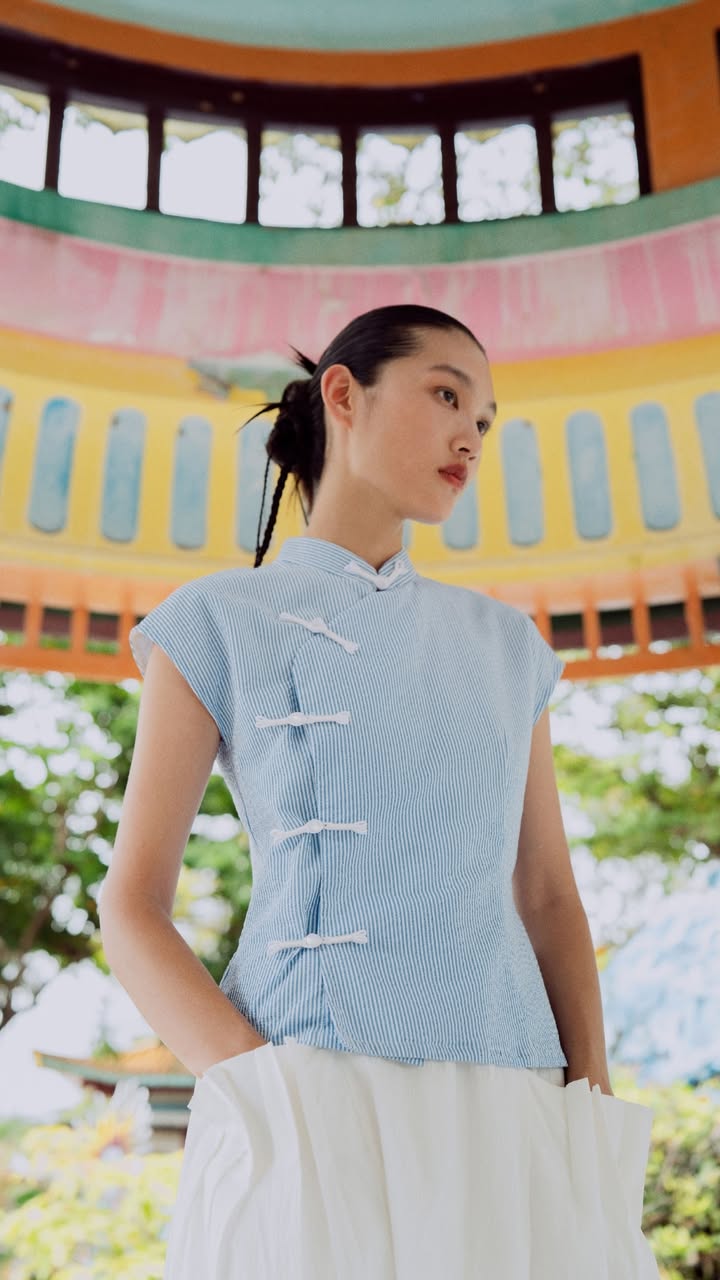 Modern interpretation of the Ice Flower Knot in fashion