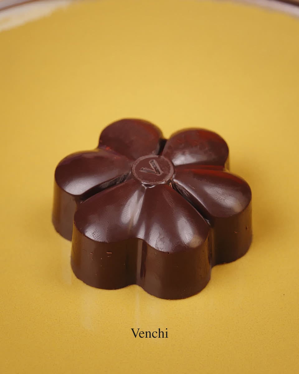Exquisitely crafted Läderach chocolate mooncake