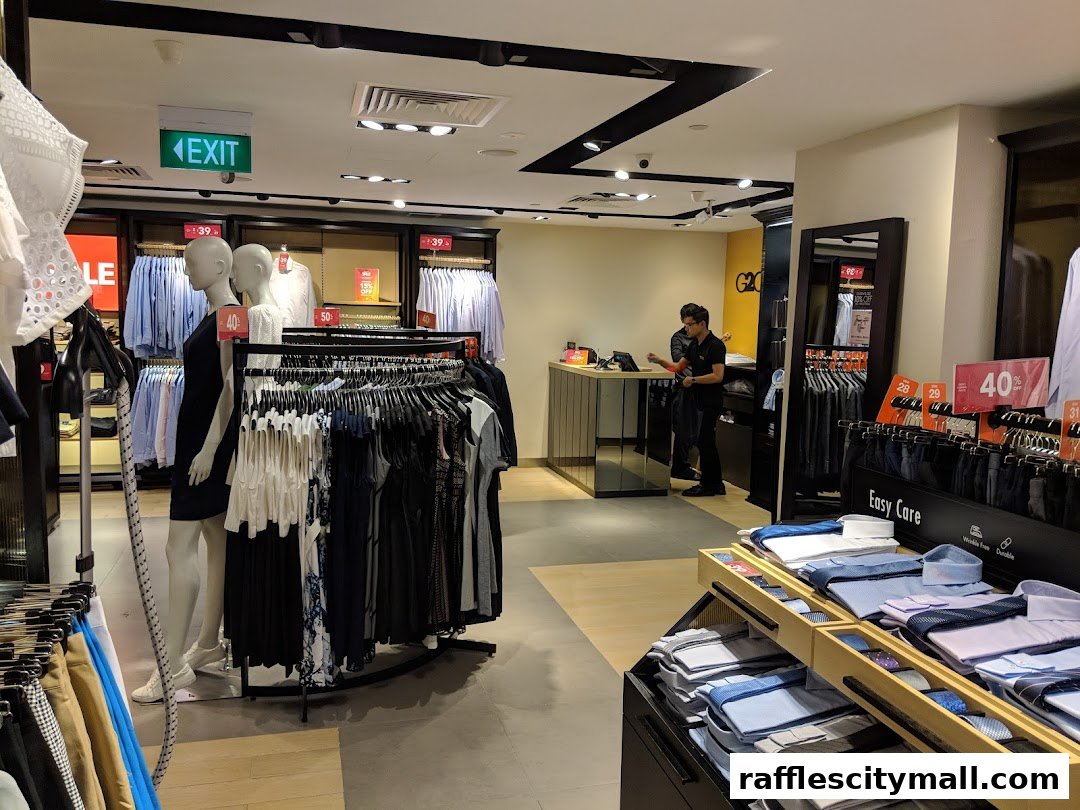Interior of a G2000 clothing store with racks of men's and women's apparel.