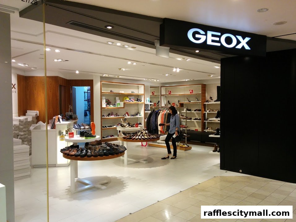 Geox Raffles City