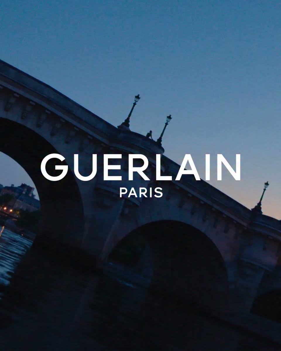 Guerlain Paris L'Heure Bleue fragrance